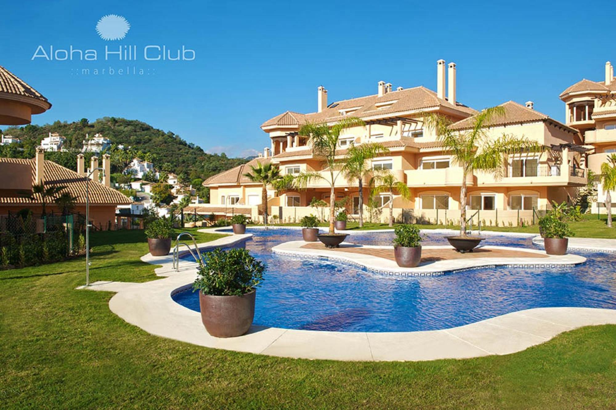Aloha Hill Club Lluxury 5 Star Golf Resort Near Puerto Banus And Marbella Eksteriør bilde