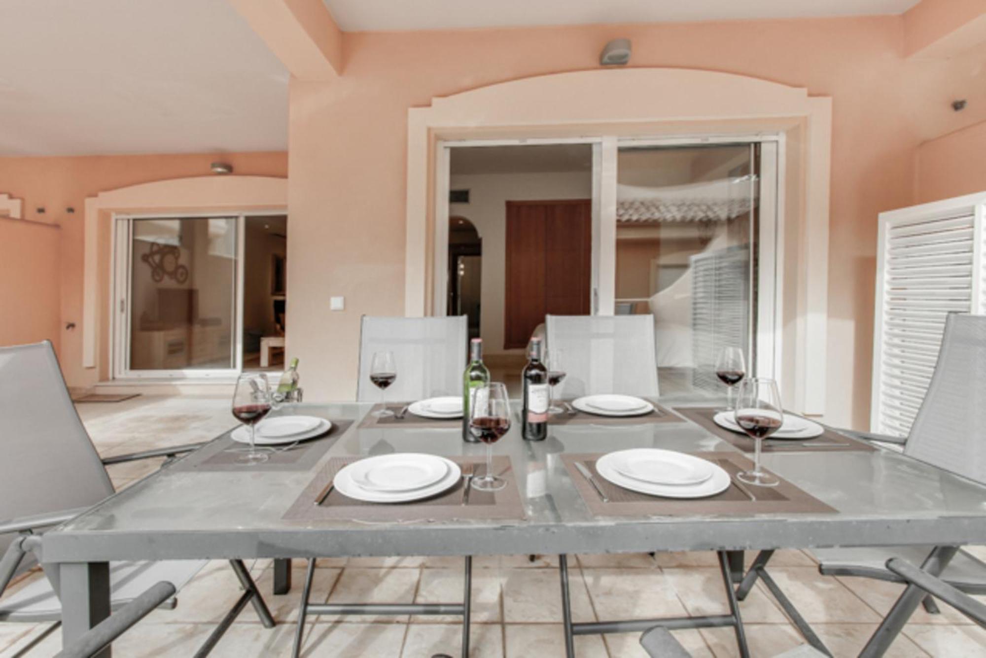 Aloha Hill Club Lluxury 5 Star Golf Resort Near Puerto Banus And Marbella Eksteriør bilde