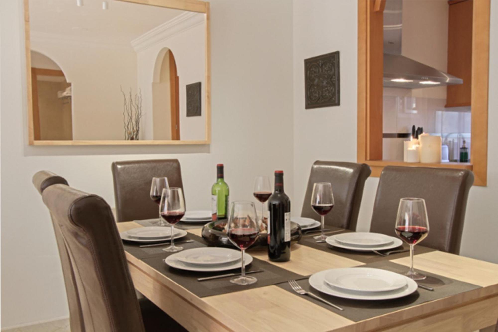 Aloha Hill Club Lluxury 5 Star Golf Resort Near Puerto Banus And Marbella Eksteriør bilde