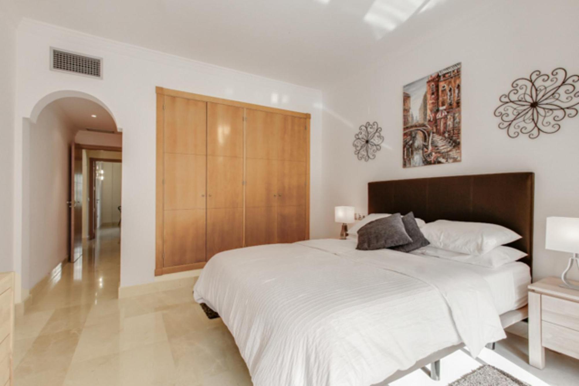 Aloha Hill Club Lluxury 5 Star Golf Resort Near Puerto Banus And Marbella Eksteriør bilde